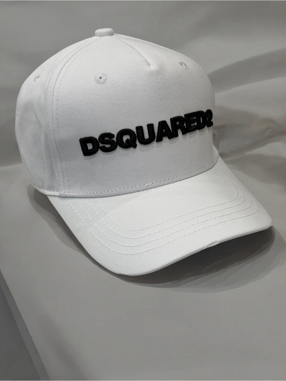 DSQUARED2 White Baseball Cap with Black Logo